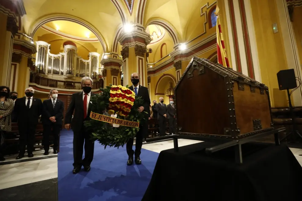 Acto de homenaje a Juan de Lanuza y entrega de la Medalla del Justicia a Carlos Martín Montañés.