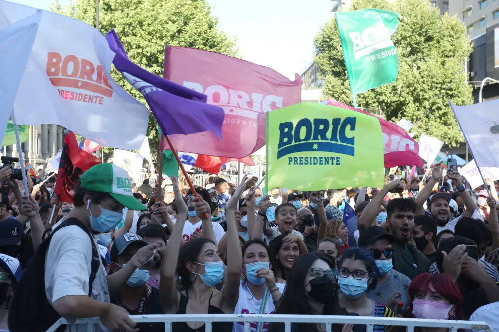 Izquierdista Boric gana la Presidencia chilena con más del 55 % de los votos