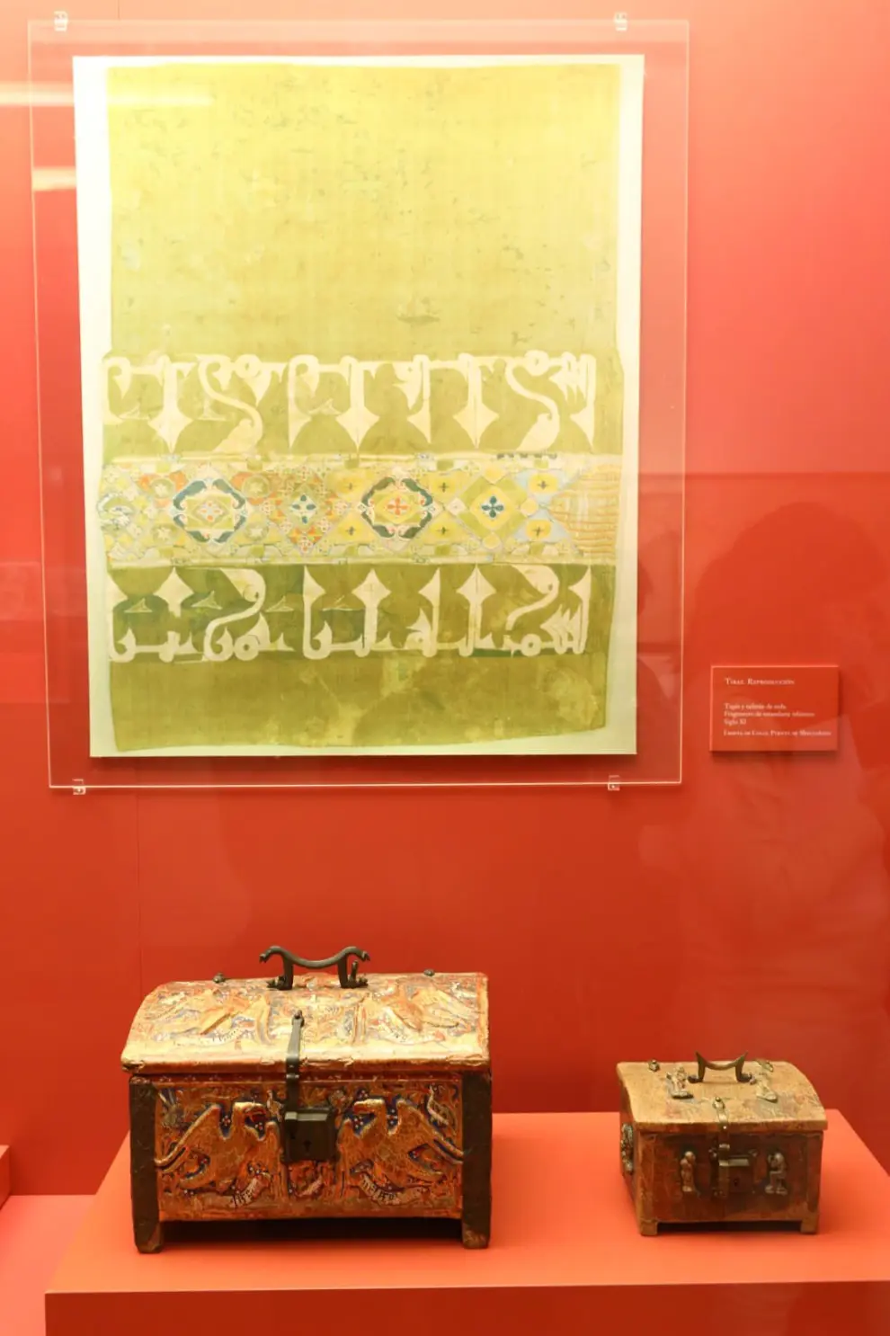 Apertura de la exposición con los bienes en el Museo de Barbastro.