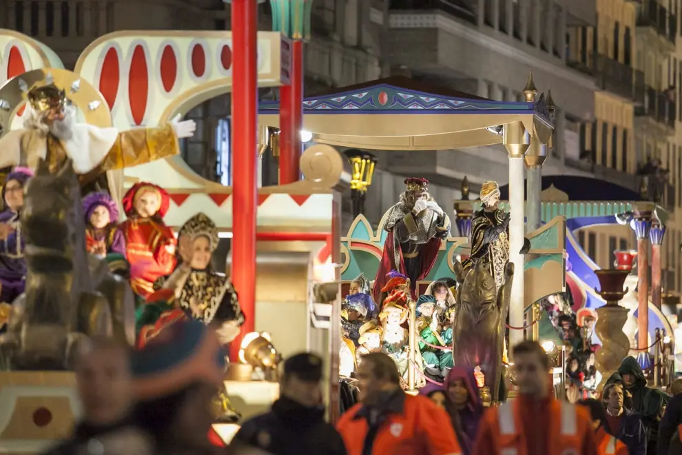 Fotos antiguas de la cabalgata de Reyes en Zaragoza: de los años 30 hasta nuestros días