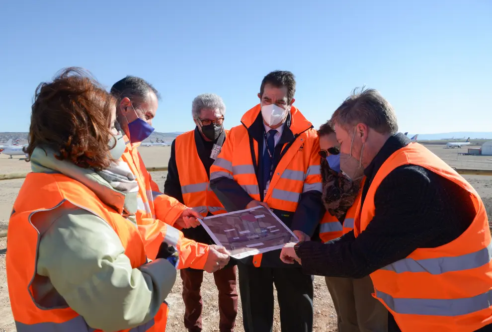 Inaugurada la nueva zona sur de aparcamiento provisional para aeronaves en el Aeropuerto de Teruel