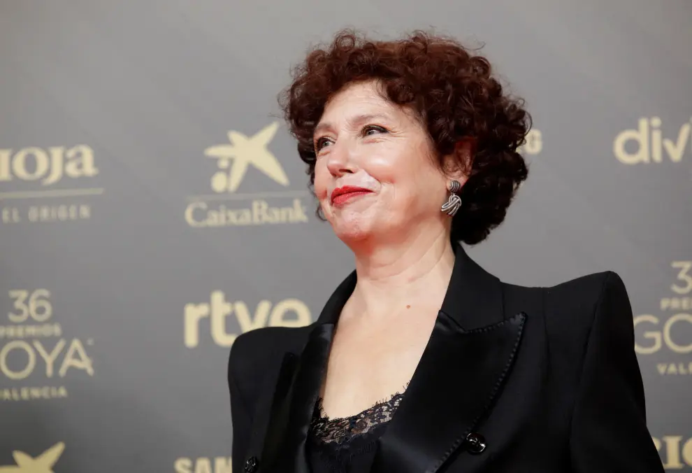 Iciar Bollain en la alfombra roja de los Premios Goya 2022.