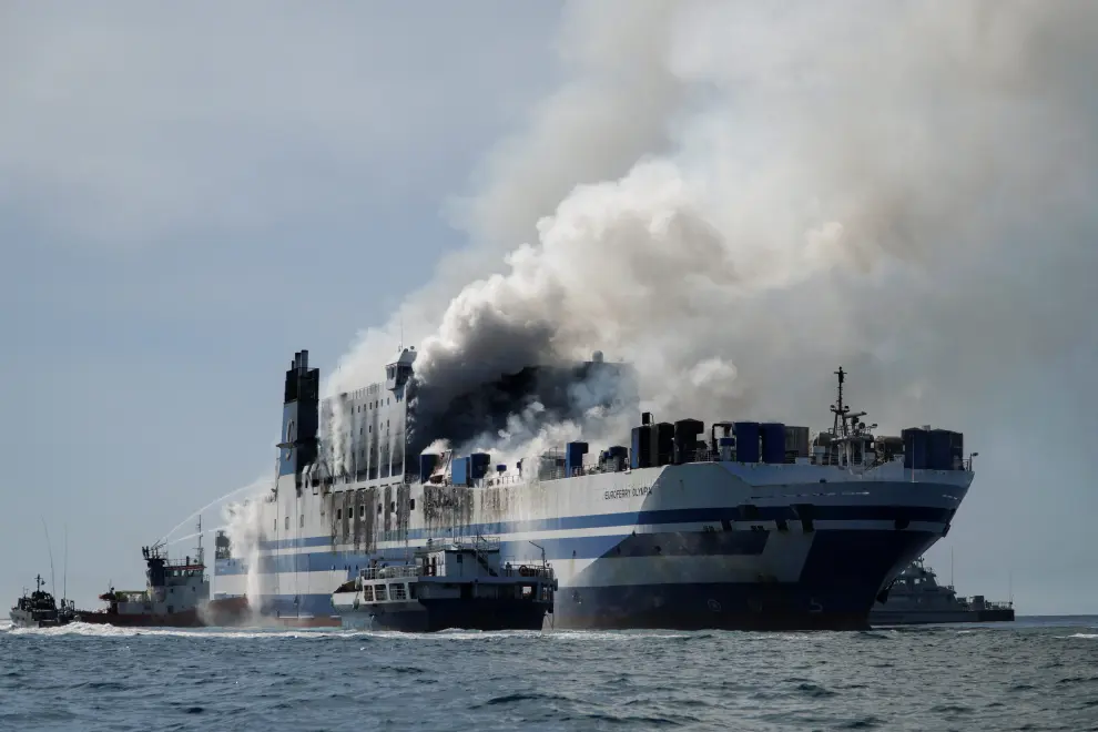 Incendio en un ferry en la ruta Grecia-Italia