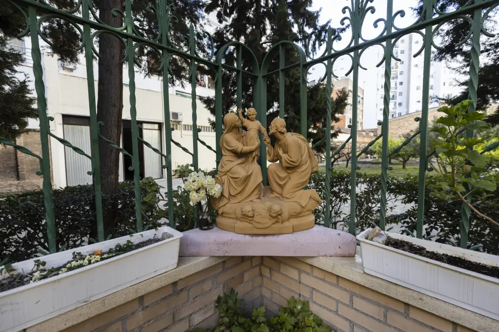 Jardín del convento de las Siervas de María, en el paseo de Sagasta de Zaragoza.