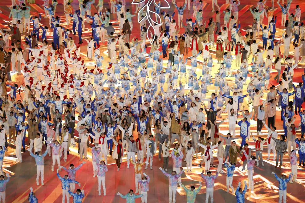 2022 Beijing Olympics - Closing Ceremony - National Stadium, Beijing, China - February 20, 2022. General view of performers during the closing ceremony. REUTERS/Aleksandra Szmigiel OLYMPICS-2022-CLOSING/