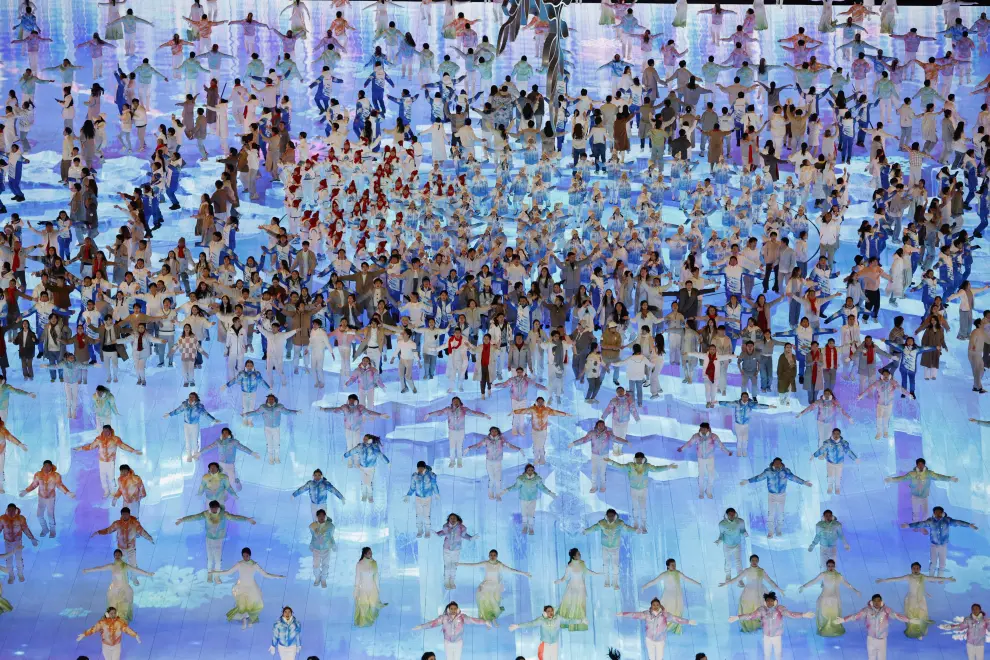 2022 Beijing Olympics - Closing Ceremony - National Stadium, Beijing, China - February 20, 2022. Performers during the closing ceremony. REUTERS/Annegret Hilse OLYMPICS-2022-CLOSING/