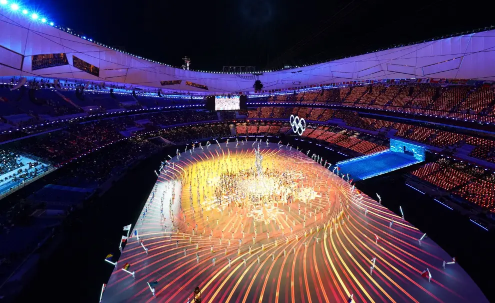 2022 Beijing Olympics - Closing Ceremony - National Stadium, Beijing, China - February 20, 2022. The cauldron and performers are seen during the closing ceremony. REUTERS/Susana Vera OLYMPICS-2022-CLOSING/