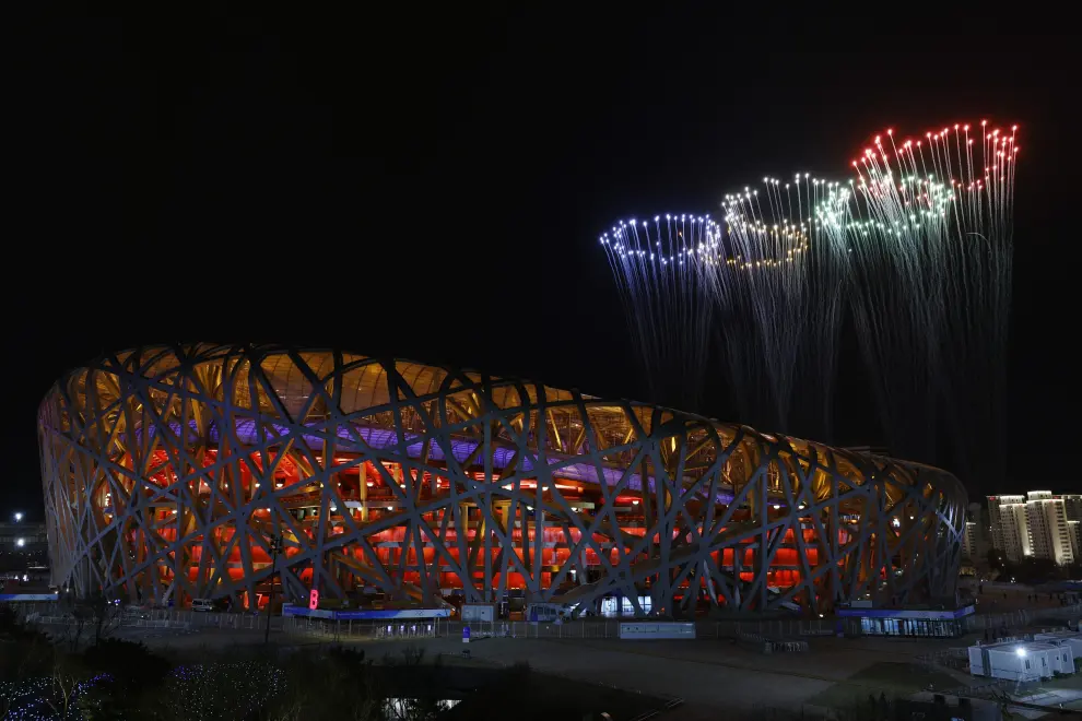 Fireworks explode over the National Stadium, also known as the Bird's Nest, at the end of the closing ceremony of the Beijing 2022 Winter Olympics, in Beijing, China February 20, 2022. REUTERS/Tyrone Siu OLYMPICS-2022-CLOSING/