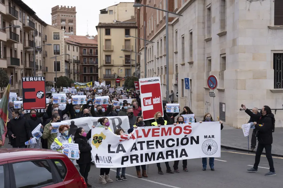 Teruel sale a la calle en defensa de la Atención Primaria