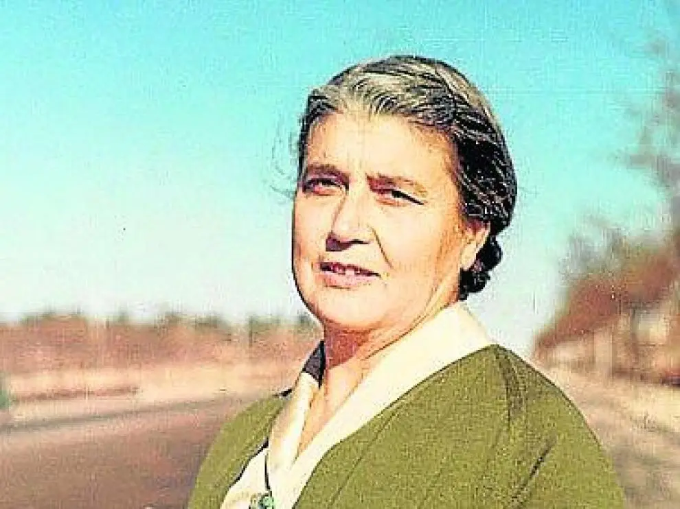 María Moliner (Paniza, 1900-1981),  filóloga, archivera, bibliotecaria, lexicógrafa y autora del 'Diccionario de uso del español'.