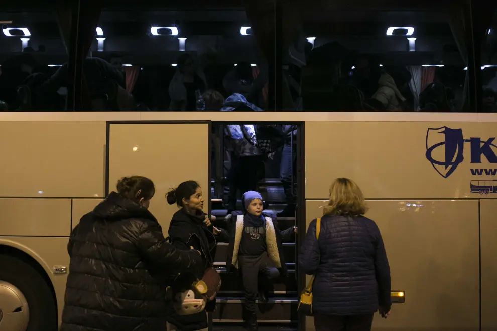 Llegada de jóvenes ucranianas a Zaragoza.