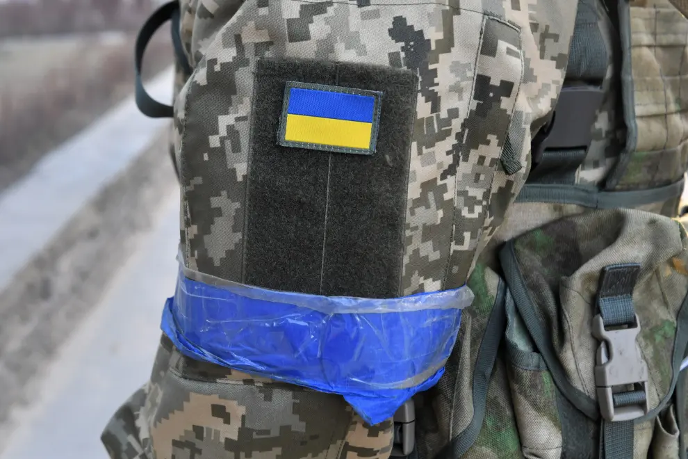 Soldados ucranianos patrullas las calles de la capital ucraniana.