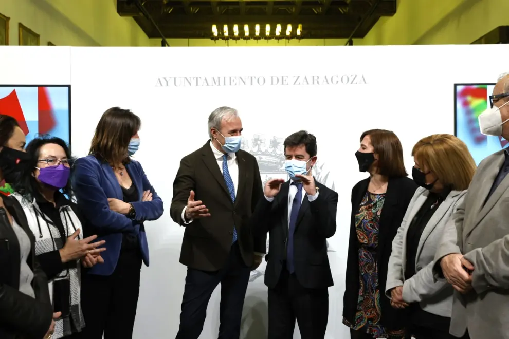 Jorge Azcón y Luis Felipe firman un acuerdo para impulsar el turismo en las ciudades de Zaragoza y Huesca.