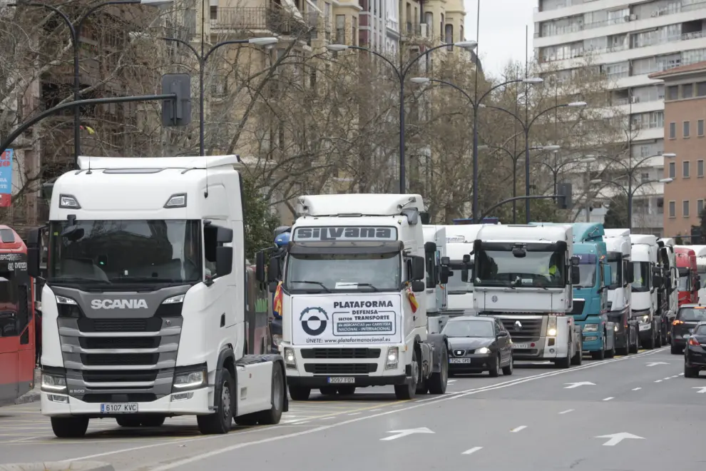 Los camiones toman el centro de Zaragoza