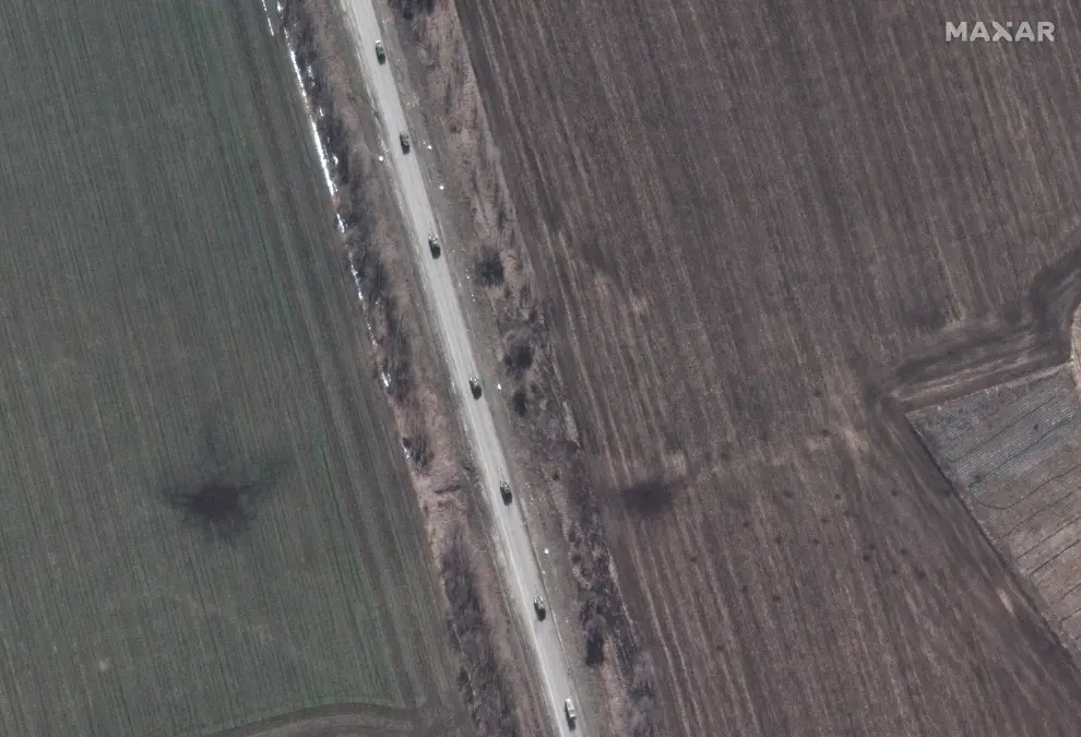 Kalynivka, (Ukraine), 25/03/2022.- A handout satellite image made available by Maxar Technologies shows damage to Ukrainian fuel storage depot at Kalynivka, Ukraine, 25 March 2022 (issued 27 March 2022). On 24 February Russian troops had entered Ukrainian territory in what the Russian president declared a 'special military operation', resulting in fighting and destruction in the country, a huge flow of refugees, and multiple sanctions against Russia. (Rusia, Ucrania) EFE/EPA/MAXAR TECHNOLOGIES HANDOUT -- MANDATORY CREDIT: SATELLITE IMAGE 2022 MAXAR TECHNOLOGIES -- THE WATERMARK MAY NOT BE REMOVED/CROPPED -- HANDOUT EDITORIAL USE ONLY/NO SALES
 UKRAINE RUSSIA CONFLICT