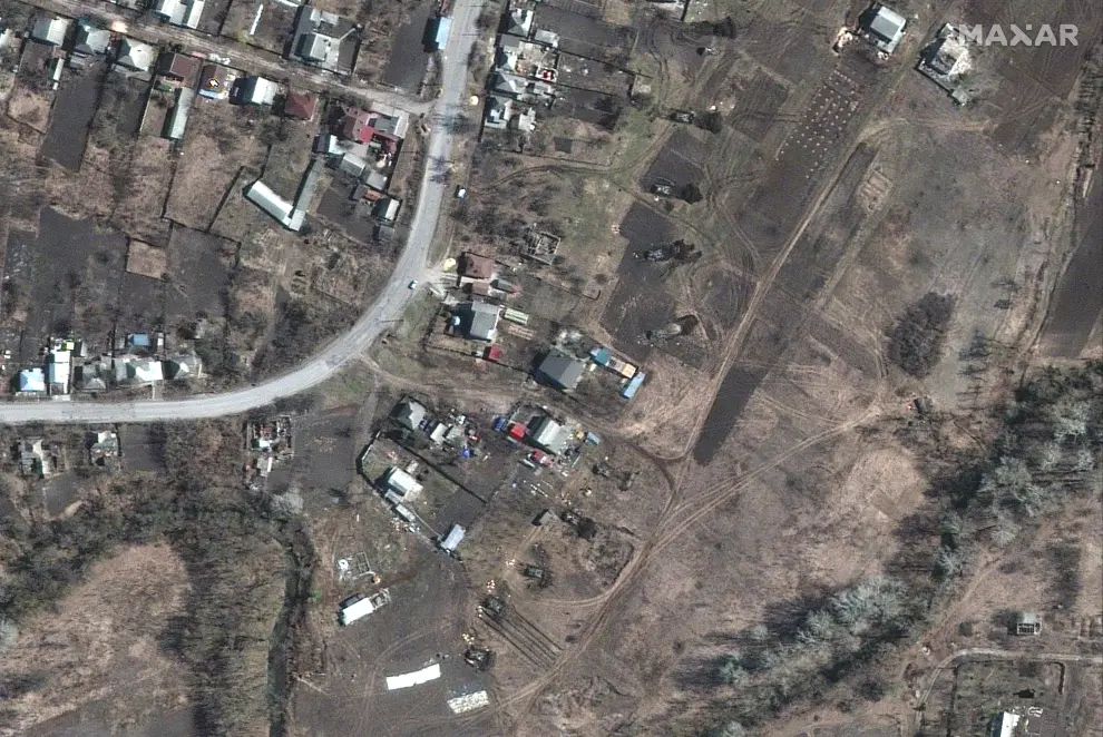 Kalynivka, (Ukraine), 25/03/2022.- A handout satellite image made available by Maxar Technologies shows damage to Ukrainian fuel storage depot at Kalynivka, Ukraine, 25 March 2022 (issued 27 March 2022). On 24 February Russian troops had entered Ukrainian territory in what the Russian president declared a 'special military operation', resulting in fighting and destruction in the country, a huge flow of refugees, and multiple sanctions against Russia. (Rusia, Ucrania) EFE/EPA/MAXAR TECHNOLOGIES HANDOUT -- MANDATORY CREDIT: SATELLITE IMAGE 2022 MAXAR TECHNOLOGIES -- THE WATERMARK MAY NOT BE REMOVED/CROPPED -- HANDOUT EDITORIAL USE ONLY/NO SALES
 UKRAINE RUSSIA CONFLICT