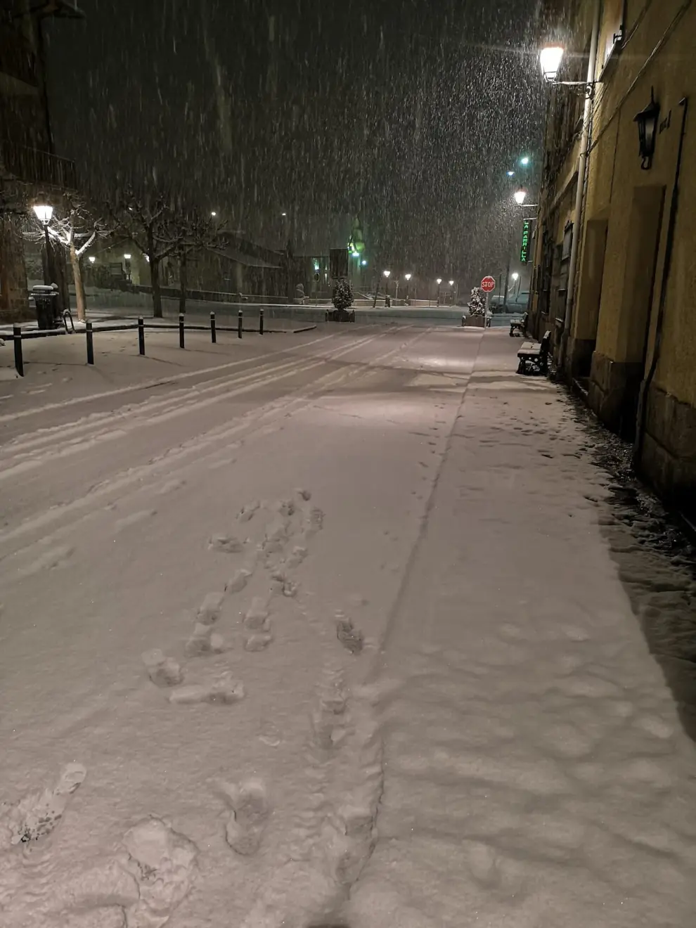 Formigal, nevado, la madrugada de este sábado.