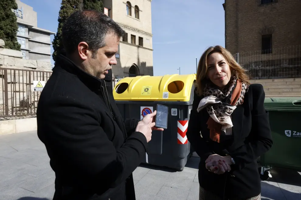 Presentación de la aplicación que premia el reciclaje en Zaragoza