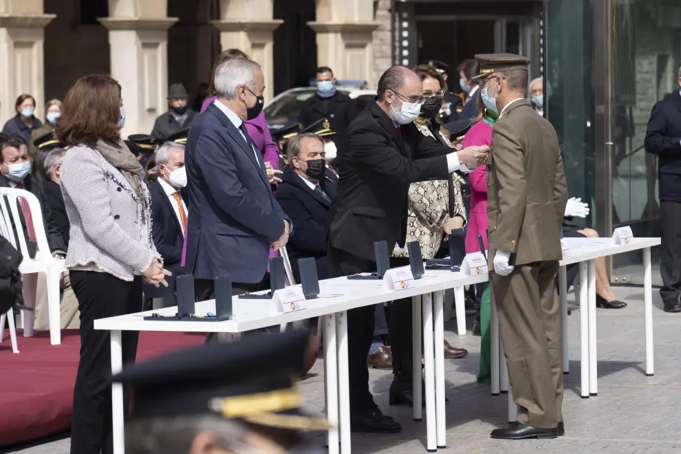 Fotos de Javier Lambán en Teruel en la entrega de la DGA de las medallas al mérito policial por los 40 años de autonomía