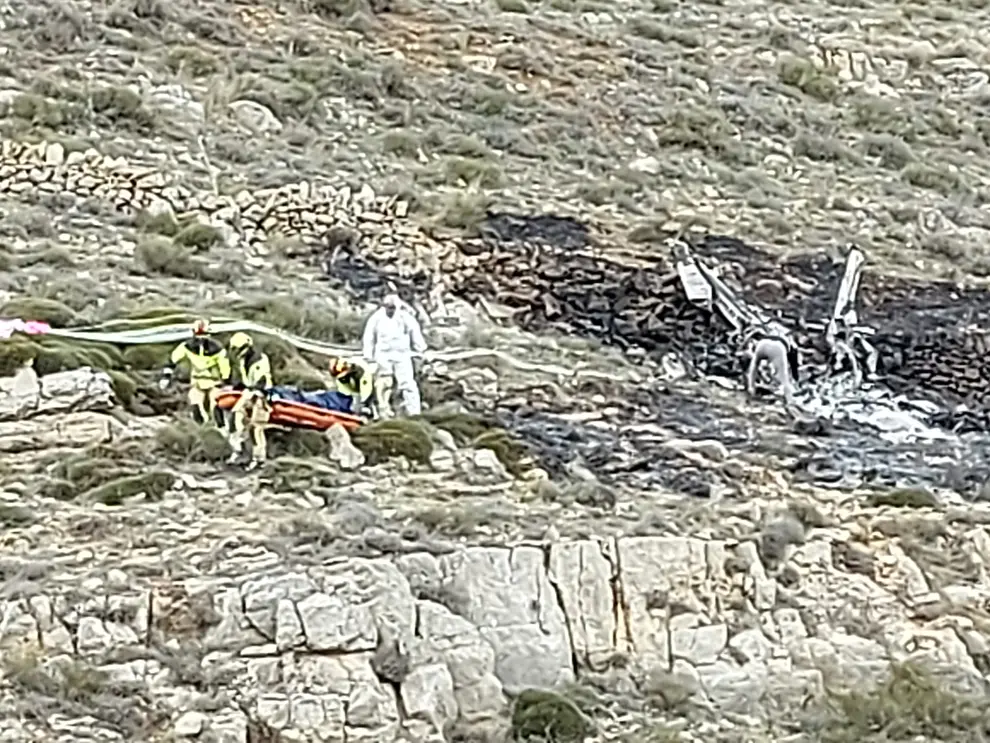 Dos muertos al estrellarse una avioneta en Mosqueruela