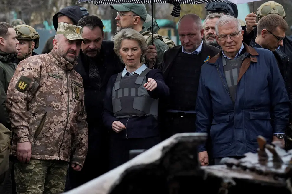European Commission President Ursula von der Leyen, High Representative of the European Union for Foreign Affairs and Security Policy Josep Borrell and Ukraine's Prime Minister Denys Shmyhal visit the town of Bucha, as Russia's attack on Ukraine continues, outside of Kyiv, Ukraine April 8, 2022. REUTERS/Janis Laizans UKRAINE-CRISIS/EU-BUCHA