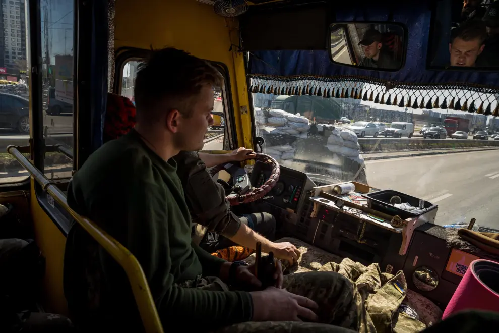 Fotos del día 53 de la guerra en Ucrania.