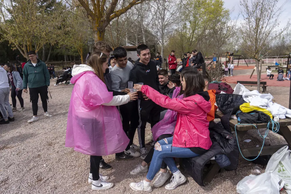 Celebración de la fiesta del Sermón de las Tortillas en el parque de la Fuente Cerrada de Teruel