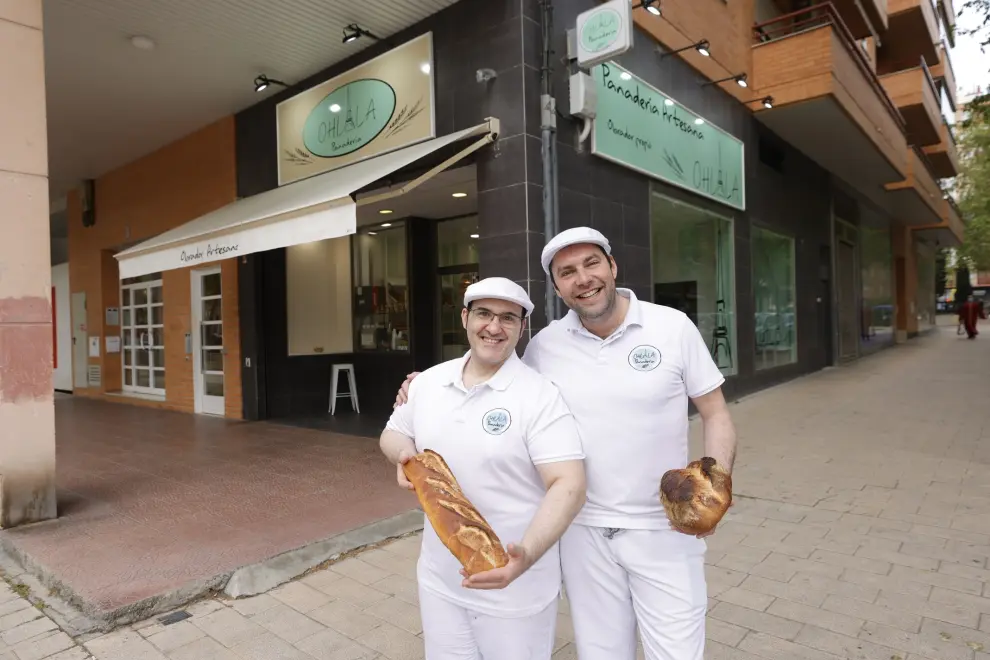Ohlala panadería vende pan con masa madre y bollería artesanal en la calle de Matilde Sangüesa.