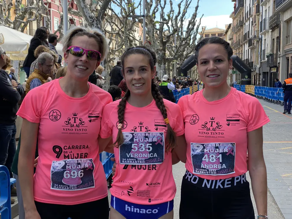Las tres primeras clasificadas han sido Verónica Escartín, Andrea Barranco y Alegría Barbas. En total, han participado 737 corredoras, desde 6 a 95 años, para aportar su grano de arena a la investigación contra el cáncer.