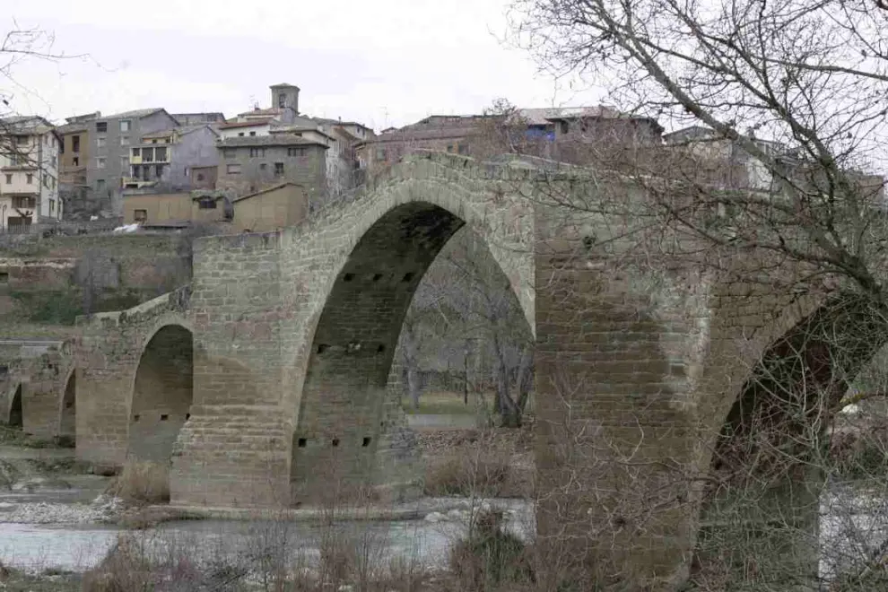 Vista del Puente de Capella.