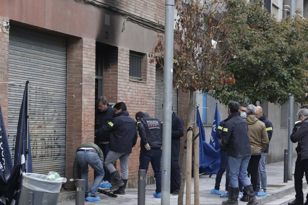 Fallecen 3 personas en el incendio de una vivienda en Santa Coloma Gramenet