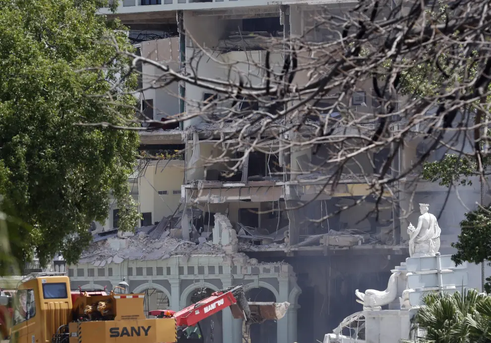 Fotos de la explosión en un hotel de lujo en el centro de La Habana
