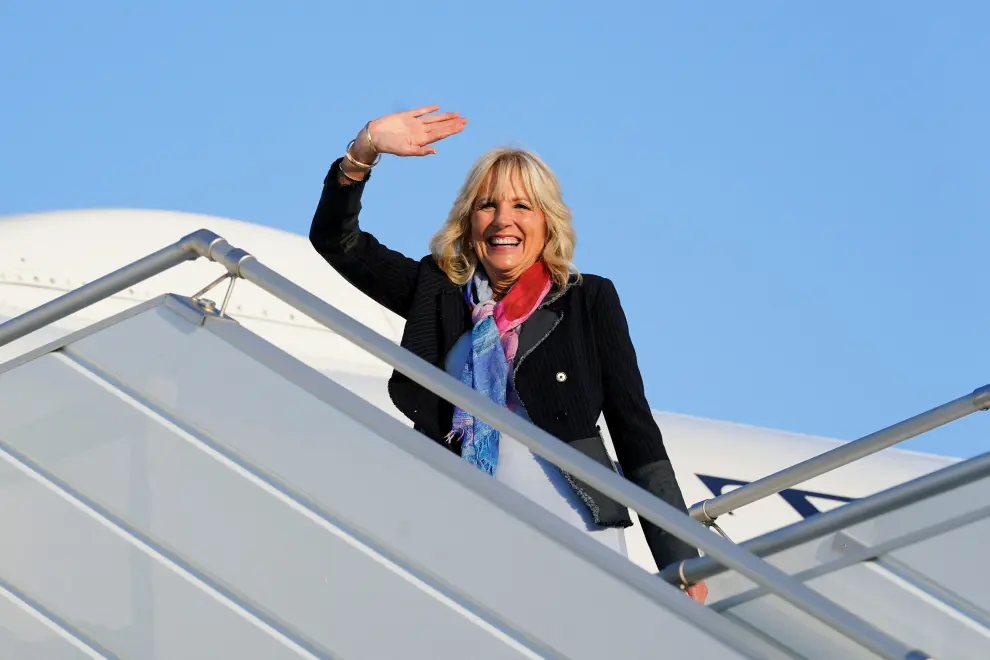 First lady Jill Biden poses for a photo on the tarmac prior to her airport departure, near the Mihail Kogalniceanu Air Base in Romania, Friday, May 6, 2022.  Susan Walsh/Pool via REUTERS UKRAINE-CRISIS/JILL BIDEN