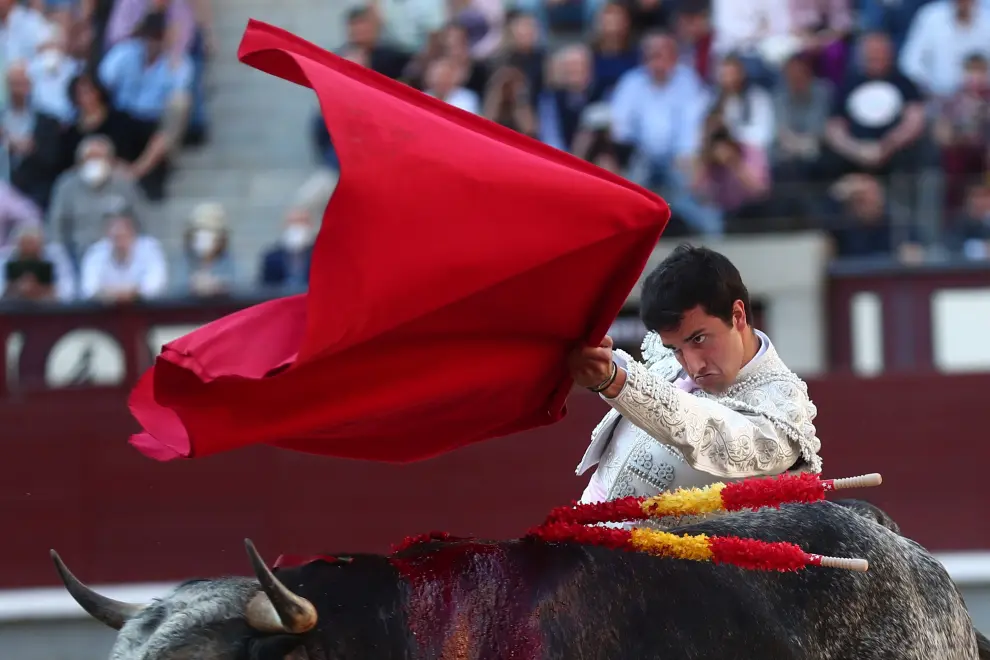 Arturo Gilio, corneado en San Isidro por un toro de Los Maños