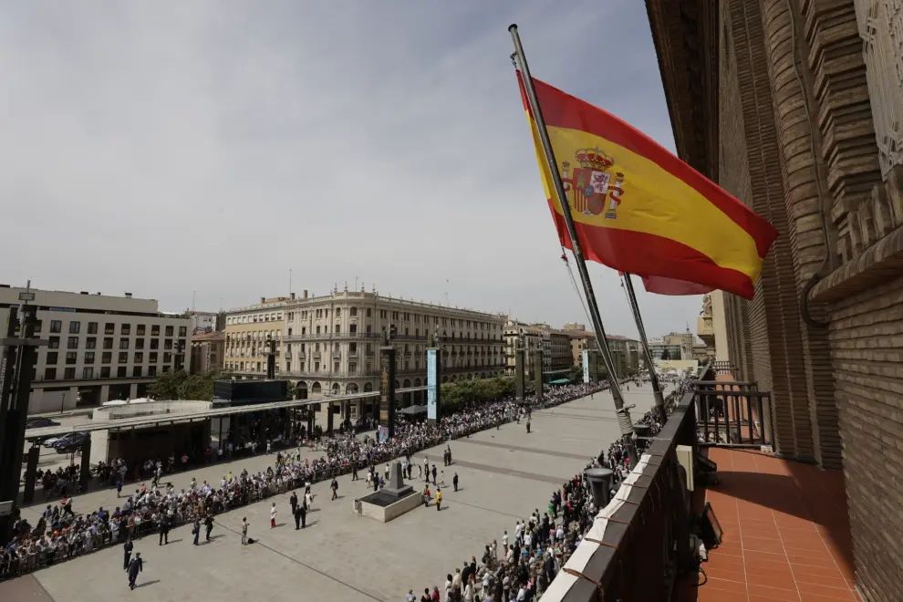 Fotos de la jura de bandera civil en Zaragoza