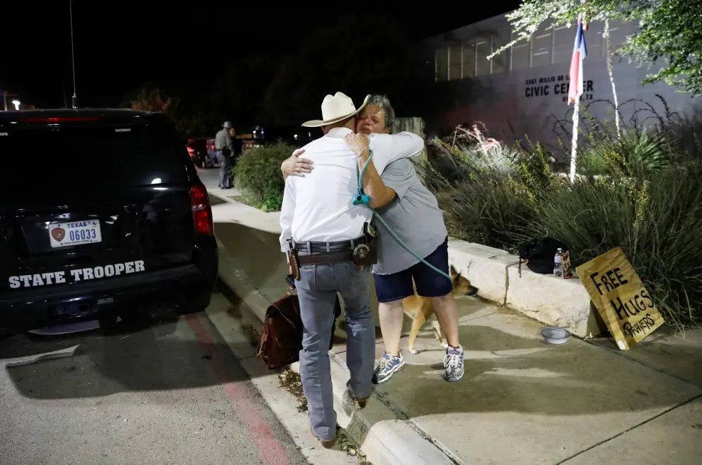 Fotos del tiroteo en una escuela en Texas