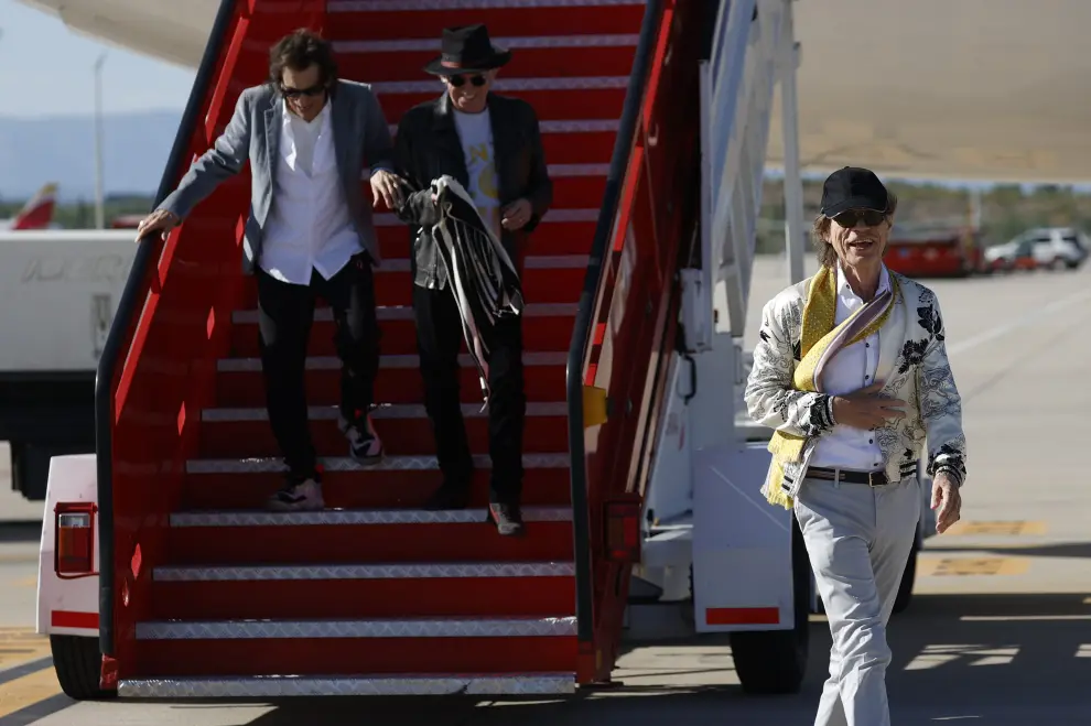 Members of the Rolling Stones arrive at Adolfo Suarez Madrid-Barajas Airport, in Madrid, Spain, May 26, 2022. REUTERS/Juan Medina MUSIC-ROLLING STONES/SPAIN
