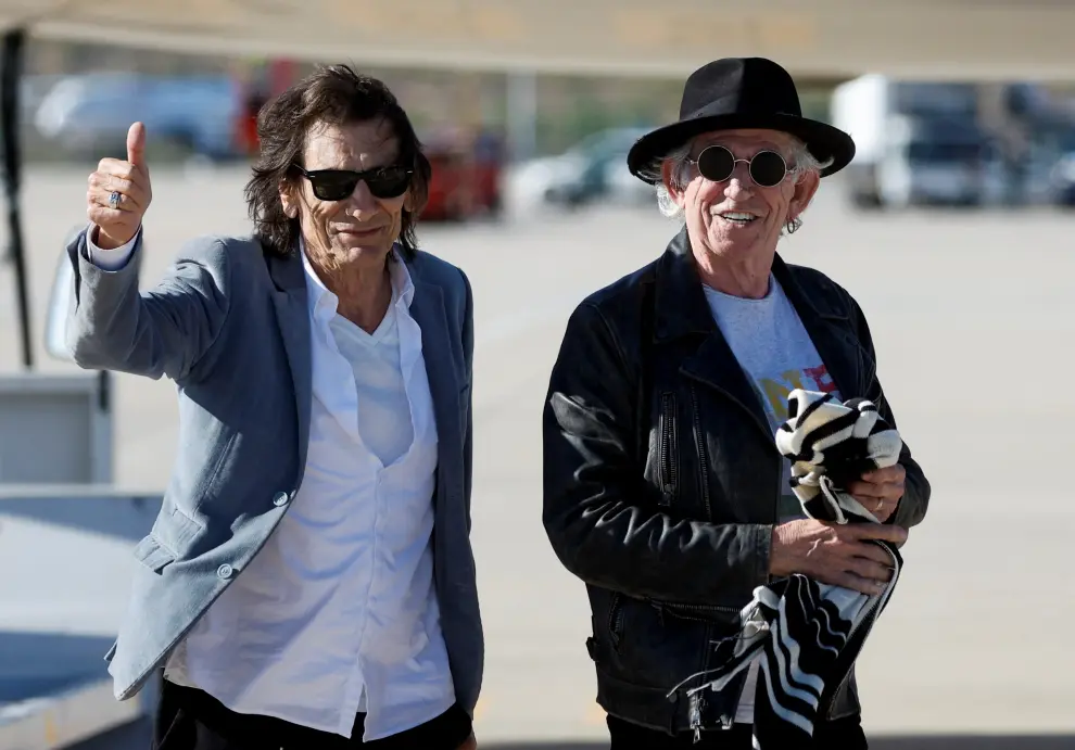 Keith Richards of the Rolling Stones reacts as he arrives at Adolfo Suarez Madrid-Barajas Airport, in Madrid, Spain, May 26, 2022. REUTERS/Juan Medina MUSIC-ROLLING STONES/SPAIN