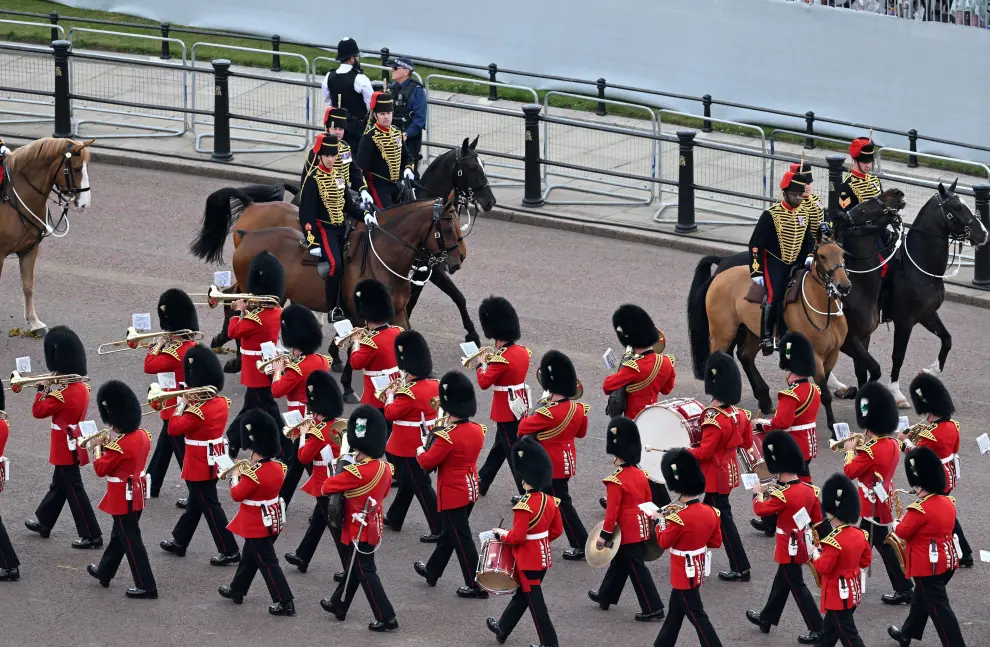 Members of the Royal Guard take part in the Trooping the Colour parade at Buckingham Palace, during celebrations for Britain's Queen Elizabeth's Platinum Jubilee, in London, England June 02, 2022. Chris Jackson/Pool via REUTERS BRITAIN-ROYALS/PLATINUM-JUBILEE