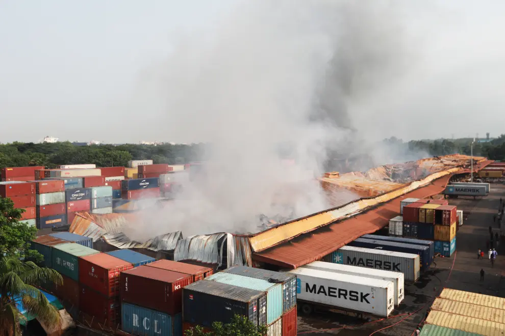 At least 32 dead in fire at chemical container depot in Bangladesh