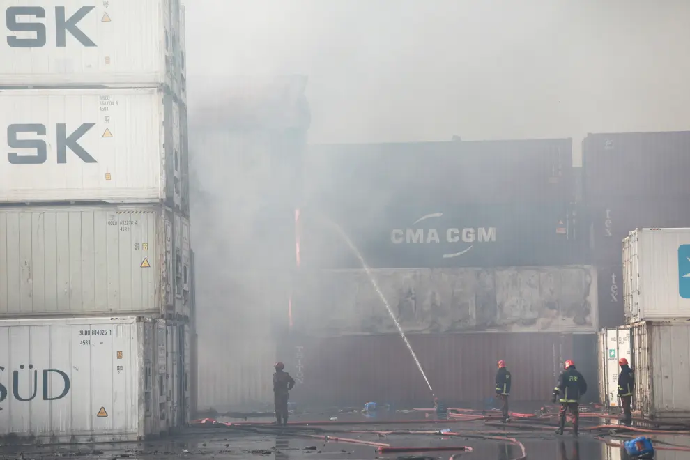 At least 32 dead in fire at chemical container depot in Bangladesh