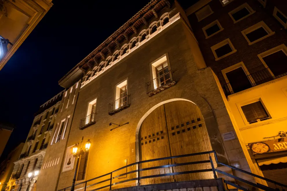 La fachada de Casa Artiach en Zaragoza ya está rehabilitada.