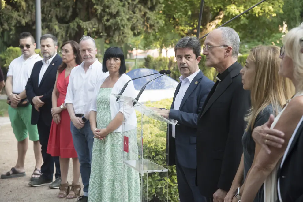 Acto de homenaje a Miguel Ángel Blanco en Huesca y concentración contra el terrorismo.