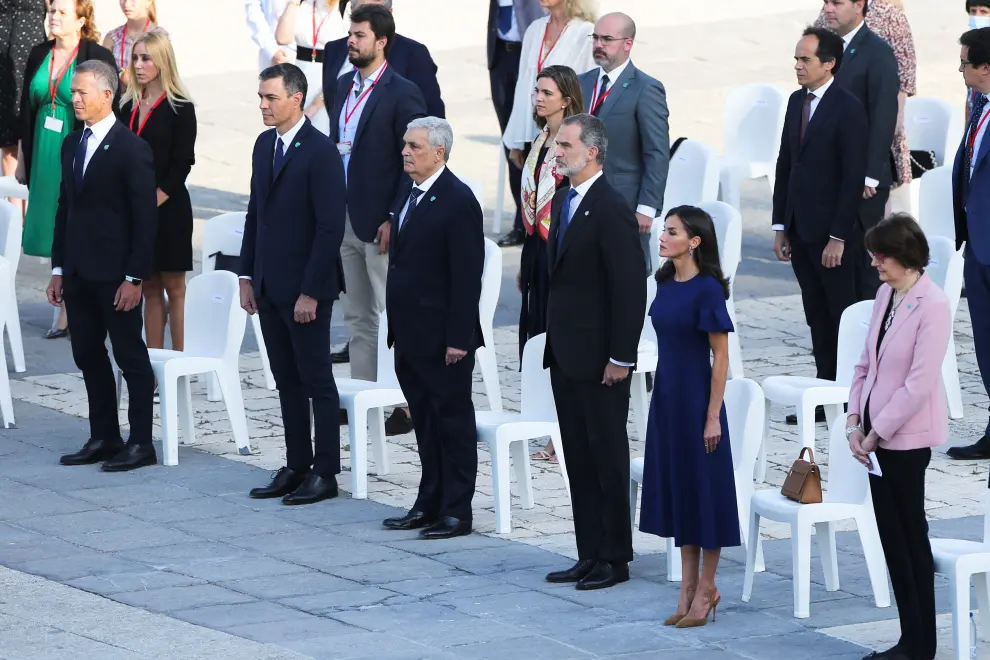 Spain's King Felipe and Queen Letizia arrive for a state ceremony commemorating coronavirus disease (COVID-19) victims and health workers, in Madrid, Spain, July 15, 2022. REUTERS/Isabel Infantes HEALTH-CORONAVIRUS/SPAIN