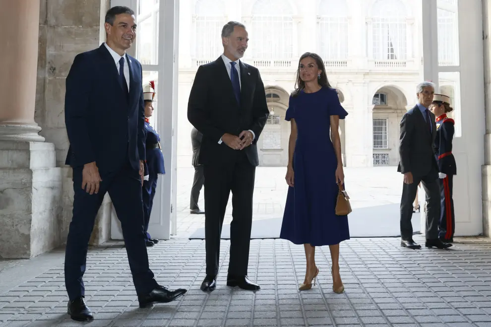 Spain's King Felipe, Queen Letizia and Spain's Prime Minister Pedro Sanchez attend at a state ceremony commemorating coronavirus disease (COVID-19) victims and health workers, in Madrid, Spain, July 15, 2022. REUTERS/Isabel Infantes HEALTH-CORONAVIRUS/SPAIN