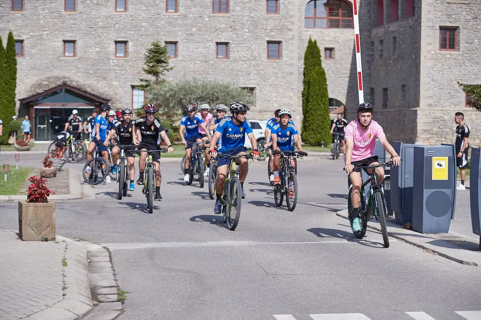 Jornada de bicicleta para el Real Zaragoza en Boltaña