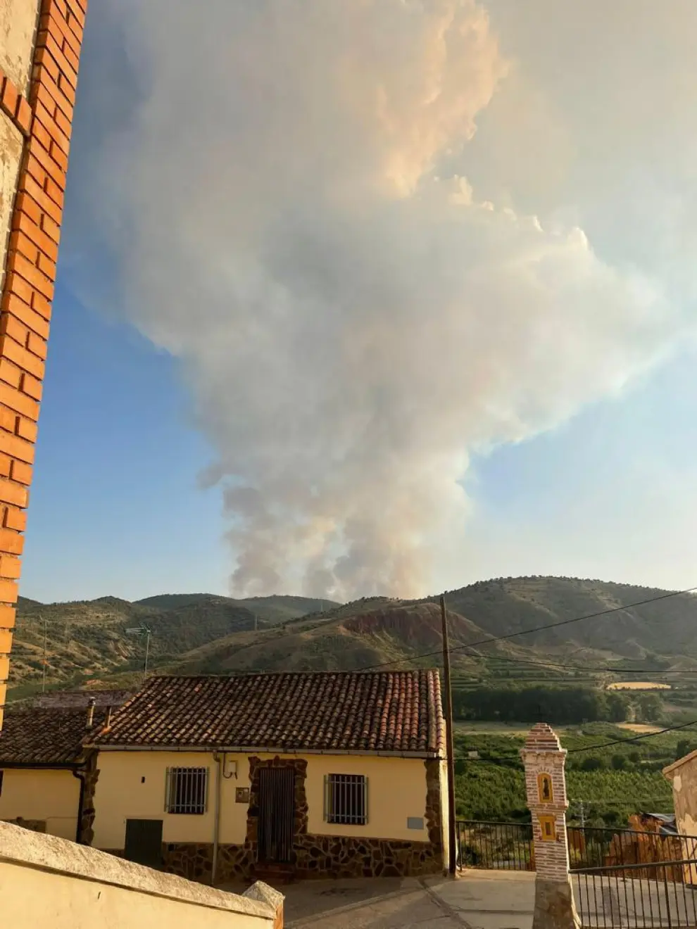 Incendio forestal en Ateca, desde Villalengua.