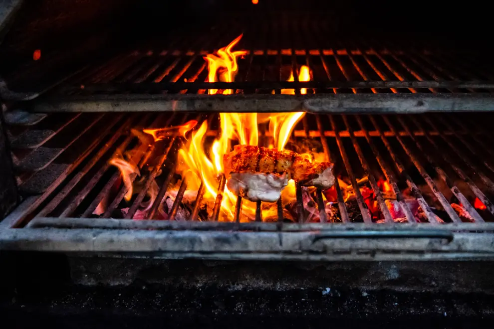 El horno parrilla ´josper` ofrece grandes prestaciones en la cocina de Nativo.