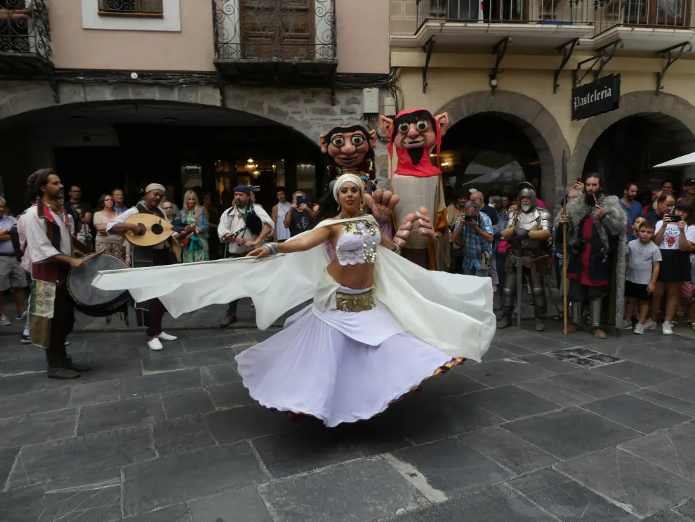 Hasta el jueves 25 de agosto, las calles del Casco Histórico de Jaca regresan a la Edad Media con 100 puestos y 200 espectáculos.