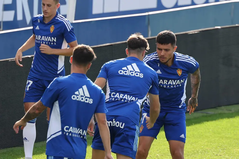 Foto del entrenamiento del Real Zaragoza en el estadio de La Romareda